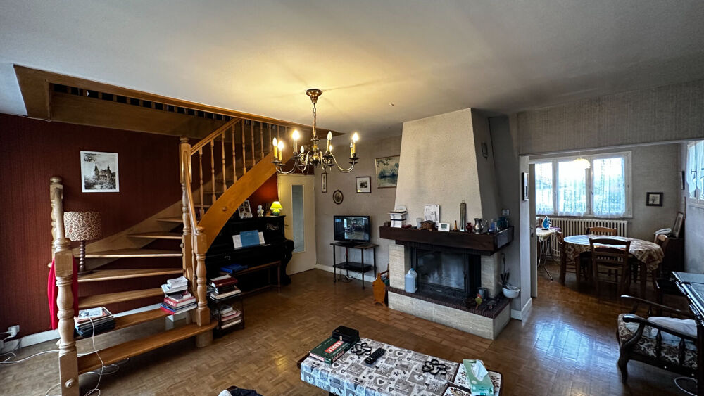 Vente Maison Maison Valentigney 7 pice(s) sur sous sol, 5 chambres, 152 m2 habitable Valentigney