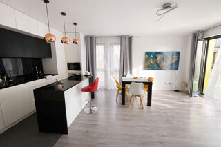  Appartement à vendre 4 pièces 82 m²