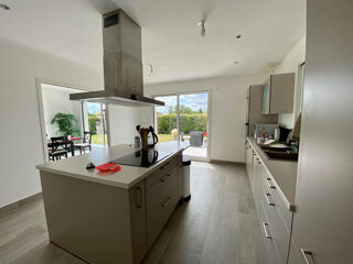  Maison à louer 5 pièces 137 m²