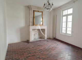 Immeuble à vendre 6 pièces 173 m²