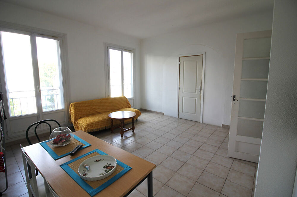 NIMES / JEAN JAURES - MAGNIFIQUE P4 DE 72m2 AVEC LOGGIA, CAVE, ASCENSEUR