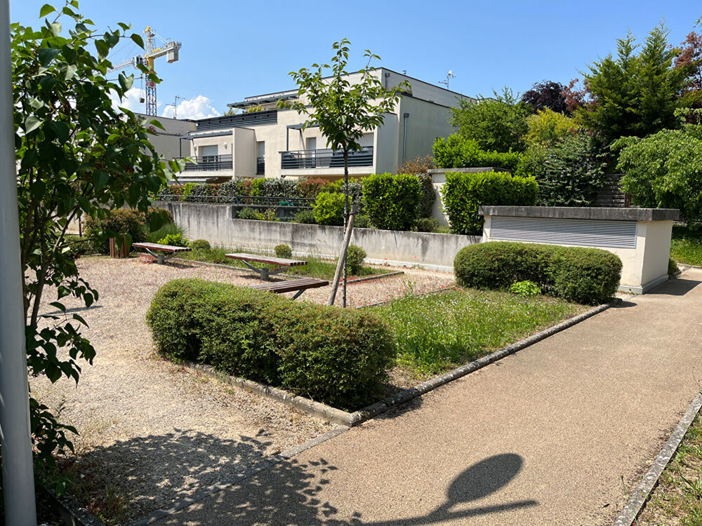 Location Appartement Appartement T2 sur Ornex de 46 m² Ornex