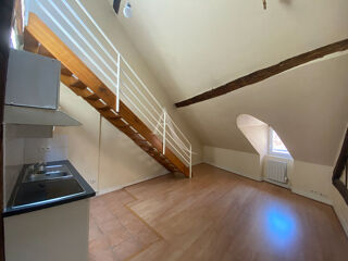  Appartement à louer 3 pièces 53 m²