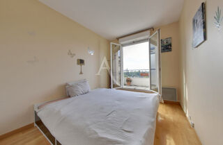  Appartement � louer 5 pi�ces 103 m� Nogent sur marne