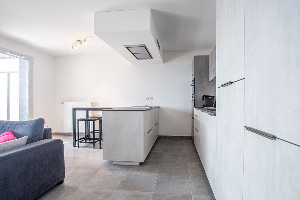 AGENCE IMMOBILIERE LAFORET - EXCLUSIVITE - "HOSTA" - EPAGNY METZ-TESSY - APPARTEMENT T3 de 64,16 m² - TERRASSE - DERNIER ETAGE -