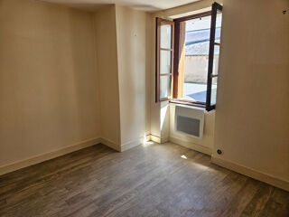  Appartement à louer 2 pièces 38 m²