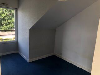  Appartement à louer 2 pièces 30 m²