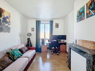  Appartement à louer 3 pièces 79 m²