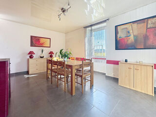  Maison � vendre 5 pi�ces 185 m�