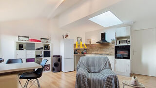  Immeuble � vendre 97 m�