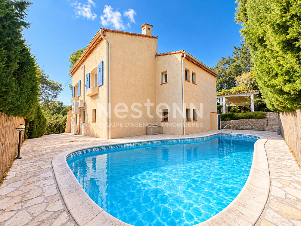 Vente Maison Villa 5 pièces à vendre à Saint-Raphaël avec piscine et garage Saint raphael