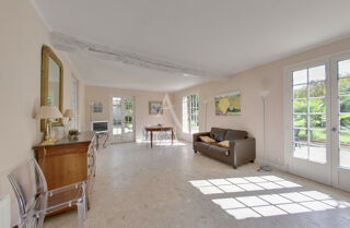 Maison à vendre 6 pièces 218 m²