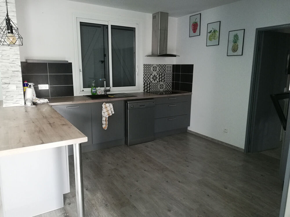 Location Maison Maison Aussillon 4 pièce(s) 88.57 m2 Aussillon