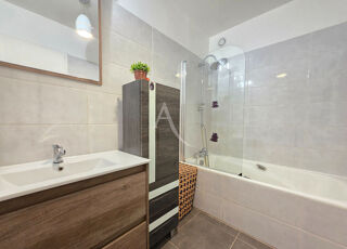  Appartement � vendre 4 pi�ces 80 m�