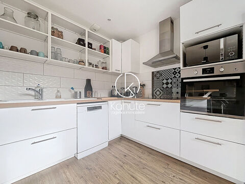   Maison  165m� SAINT-ROMAIN-AU-MONT-D'OR 6 pi�ces, 5 chambres, garage, cave, atelier Maison - 6 pi�ce(s) - 165 m�