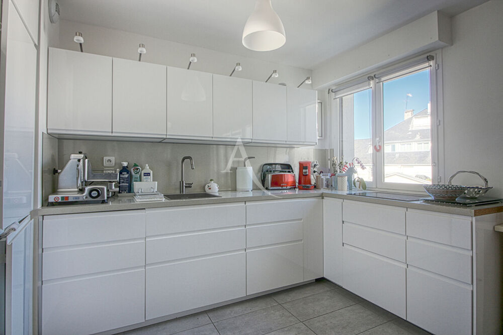Appartement 2 pièces 47 m² + cave et parking