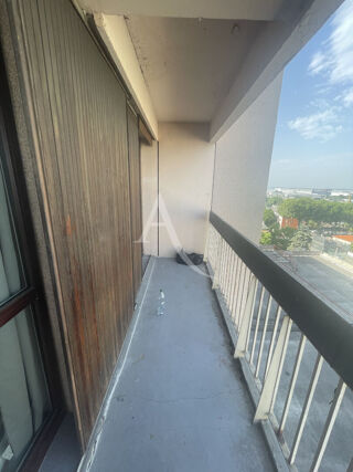  Appartement à louer 4 pièces 75 m²