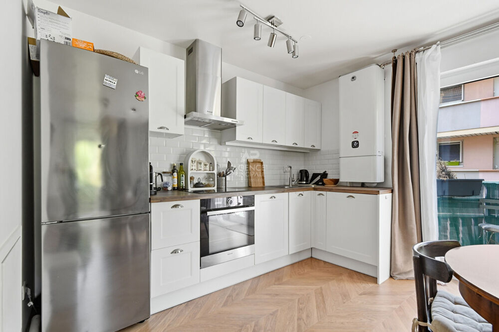 Appartement 2 pièces 49 m² · à Saint Germain en Laye · 49 m² · 260 000 €