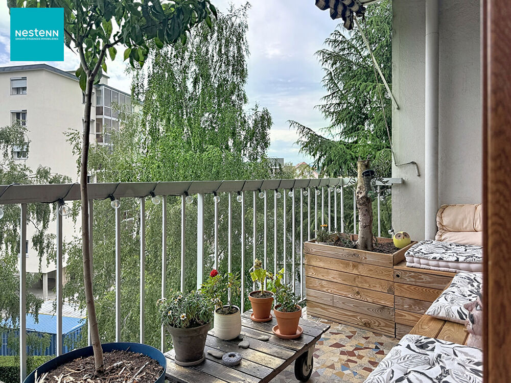 ANNECY _ Appartement 4 pièces de 96 m², avec balcon, parking de copropriété et cave, à vendre