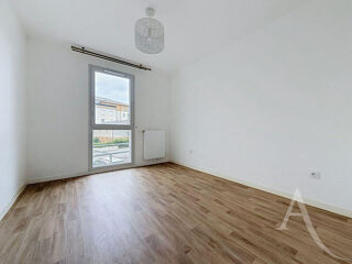  Appartement à vendre 4 pièces 74 m²