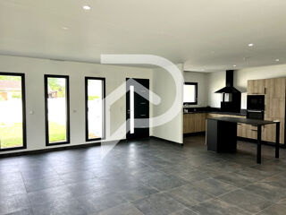  Maison  vendre 4 pices 120 m