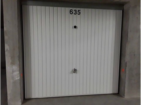  Parking / Garage � louer 