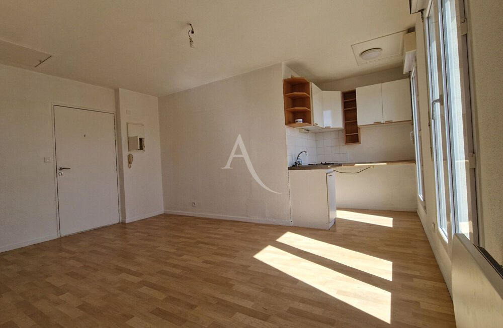 Appartement avec terrasse exceptionnelle 18M2