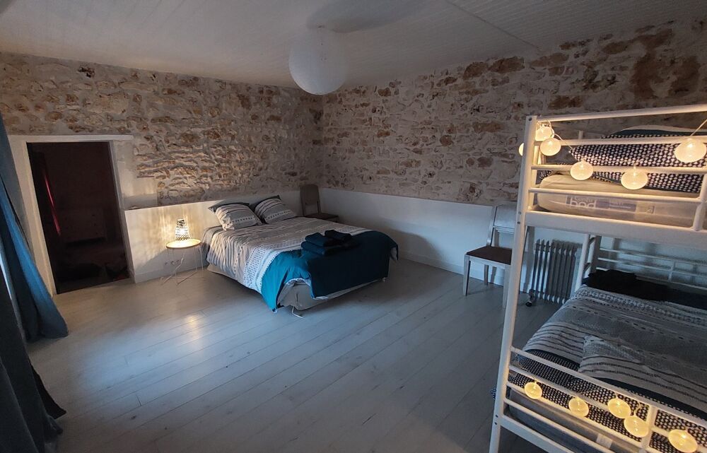 � vendre  Maison Saint-Porchaire (17250)