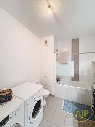  Appartement � vendre 4 pi�ces 81 m�