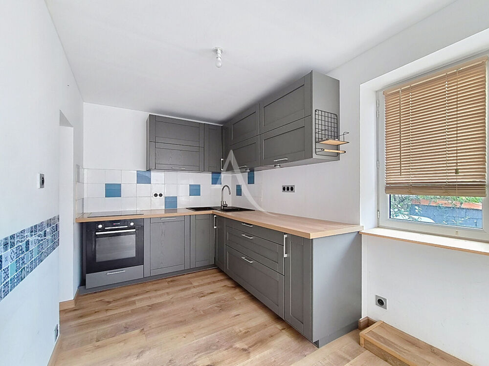 Vente Maison Maison La Pommeraye 8 pièce(s) 152 m2 Mauges sur loire