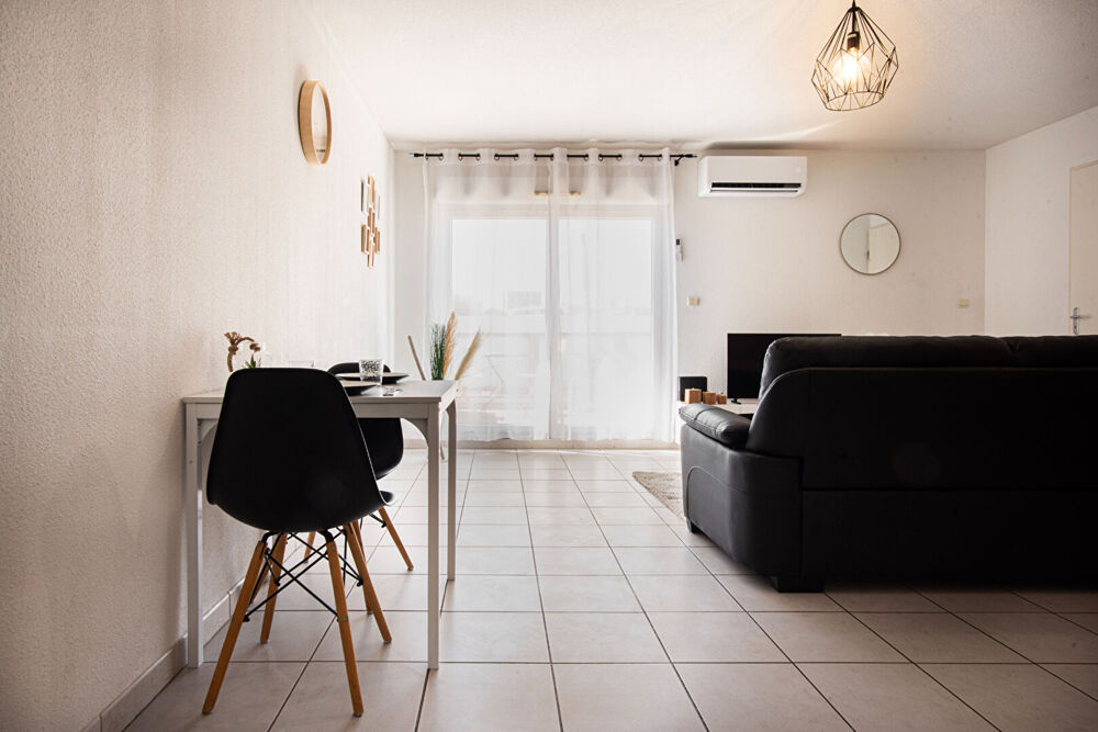 Appartement Istres type1 bis 38.54 m2 et 16 m2 terrasse sud