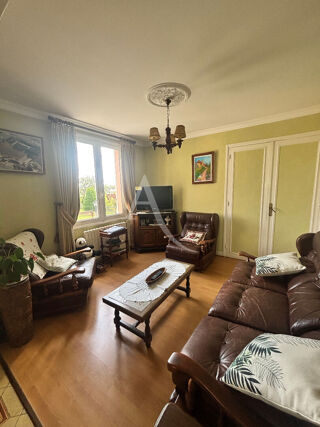  Maison  vendre 6 pices 109 m