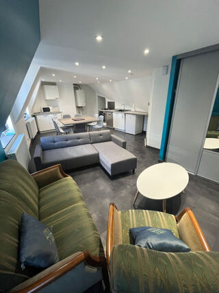  Appartement à louer 2 pièces 46 m²