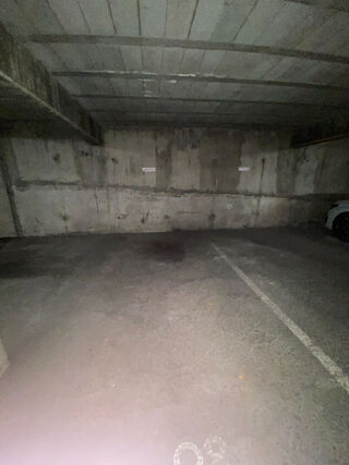  Parking / Garage � vendre 3 pi�ces 