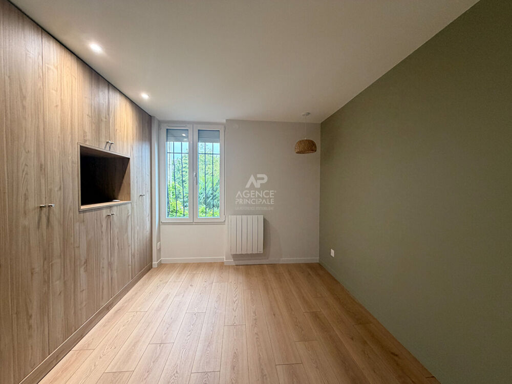 Location Appartement Appartement  2 pièces neuf - MONTESSON  Centre Secteur Village Montesson