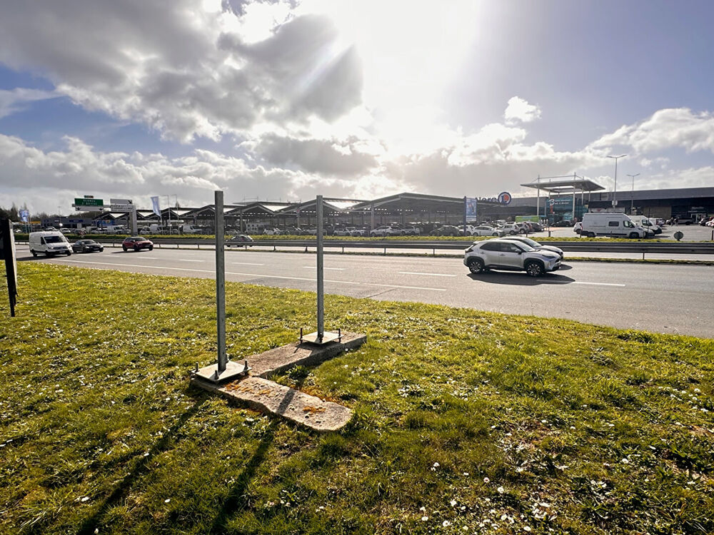   Bureaux à Plérin 150 m2 places de parking Plerin