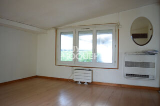  Appartement à louer 2 pièces 57 m²
