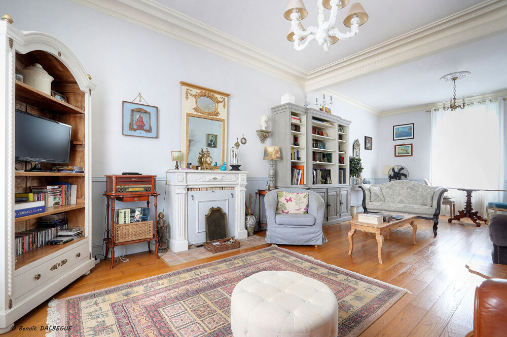 Maison 7 pièces 202 m² · à Melesse · 202 m² · 470 000 €