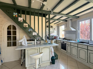  Maison � vendre 7 pi�ces 165 m�