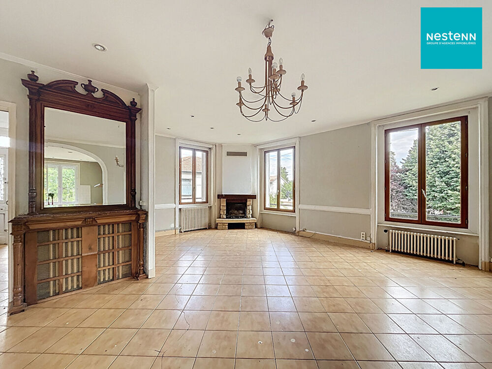 Maison T7 - 152 m² hab - 6 chambres - terrain 1010 m² - 5 min centre Montrond Les Bains !