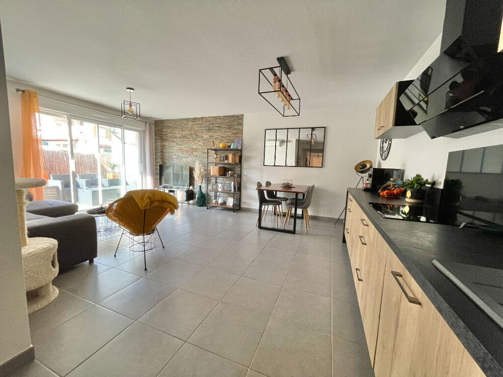 Vente Appartement Appartement La Ciotat de 4 pièces de 80 m² avec terrasse ,jardin et garage La ciotat