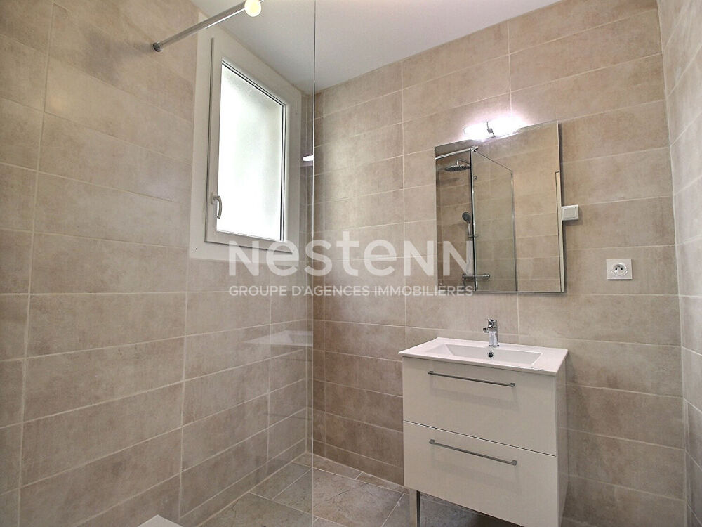 Location Appartement Appartement  T2 41.01 m2 avec cellier, coeur de Roquemaure au calme absolu Roquemaure