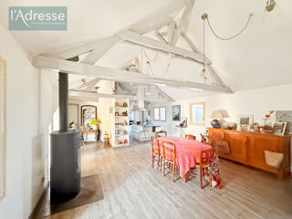  Maison  vendre 15 + pices 400 m