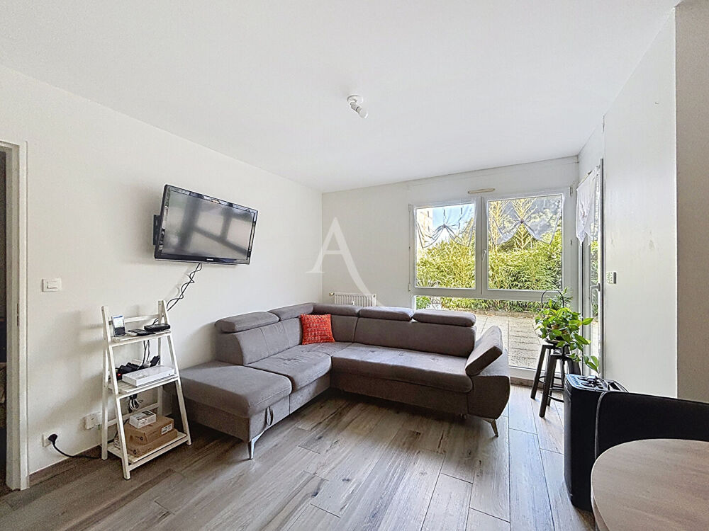 Appartement MEUBLE libre début septembre Angers 2 pièce(s) 45.57 m2