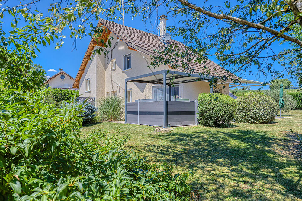 Vente Maison AGENCE IMMOBILIERE LAFORET - VAULX - MAISON INDIVIDUELLE T5 de 132,2m² - TERRAIN de 1244m²- GARAGE DOUBLE - DPE C Vaulx