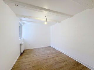  Appartement  louer 4 pices 113 m