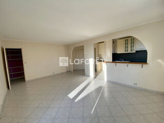  Appartement vry (91000)