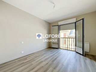  Appartement à louer 3 pièces 63 m²