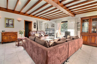  Maison à vendre 8 pièces 212 m²