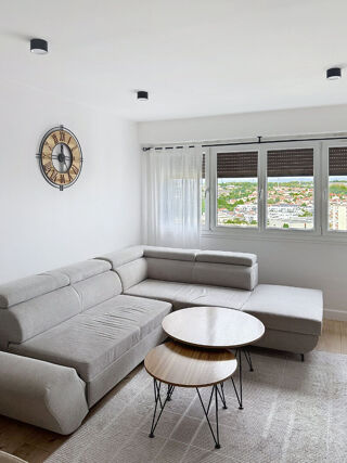  Appartement à louer 2 pièces 42 m²